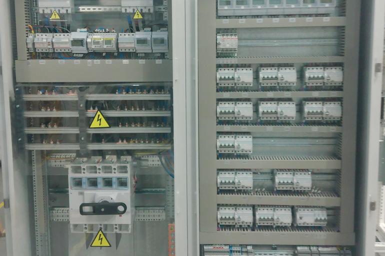 Quadros de Distribuição Elétrica