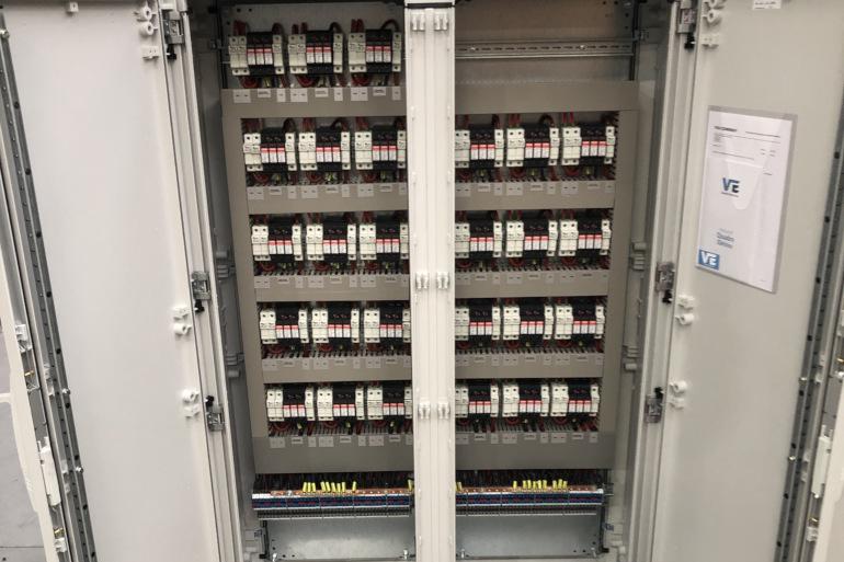 Quadros para sistemas fotovoltaicos